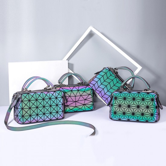 New European and American fashion style women's bag, pu luminous gradient color diamond pattern handbag for ladies, Guangzhou manufacturer cross-border New European and American fashion style women's bag, pu luminous gradient color diamond pattern handbag for ladies, Guangzhou manufacturer cross-border