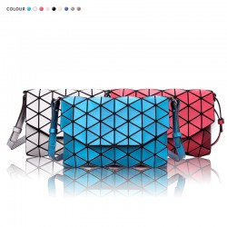 2021 new women's crossbody bag, Korean version, simple and fashionable, small square bag, diamond-shaped, versatile, single-shoulder crossbody bag, women's Instagram