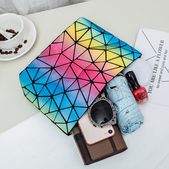 Cross-border bags for women 2021 new style chain crossbody bag, fashionable and trendy single-shoulder bag, laser chain rainbow bag customization Cross-border bags for women 2021 new style chain crossbody bag, fashionable and trendy single-shoulder bag, laser chain rainbow bag customization