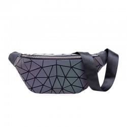 The new fashionable waist bag for European and American women in 2021 features a geometric diamon-shaped color-changing luminous and dazzling student PU reflective waist bag for women