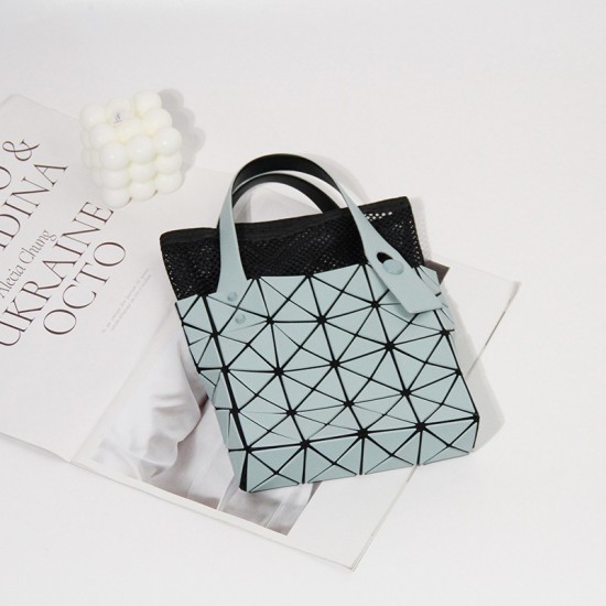 January limited edition mini handbag, 2024 new Japanese small square box checkered bag, fashionable diamond-shaped mobile phone bag January limited edition mini handbag, 2024 new Japanese small square box checkered bag, fashionable diamond-shaped mobile phone bag