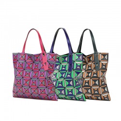 The 2025 new color tote bag, Japanese limited edition geometric diamond-shaped bag, color-blocked six-compartment bag, single-shoulder bag, and women's trend