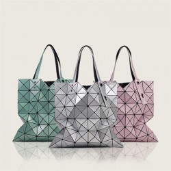 Customized classic six-compartment single-shoulder women's bag, fashionable and simple, large-capacity geometric bag, diamond sequin tote bag, handbag
