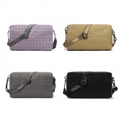 2024 new unissed-style camera bag, geometric diamond-shaped silicone saddle bag, casual one-shoulder crossbody small square bag for women