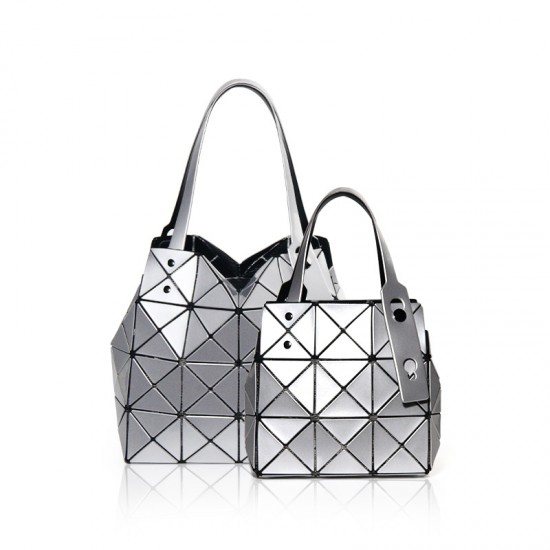 The original factory's September new diamond bag, mirror geometric diamond-shaped hand-held bag, small square bag, mini hand-held bag, shoulder bucket bag The original factory's September new diamond bag, mirror geometric diamond-shaped hand-held bag, small square bag, mini hand-held bag, shoulder bucket bag