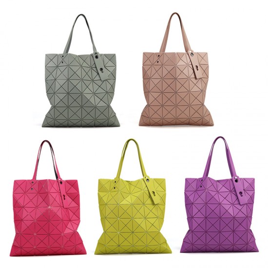 2022 new matte handbag with the same base and color, versatile diamond-shaped single-shoulder women's bag, fashionable large-capacity tote bag 2022 new matte handbag with the same base and color, versatile diamond-shaped single-shoulder women's bag, fashionable large-capacity tote bag