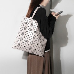 2025 new Japanese diamond-patterned tote bag, large-capacity commuting single-shoulder bag, lightweight and minimalist women's bag, handbag