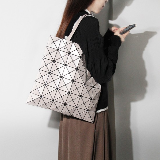 2025 new Japanese diamond-patterned tote bag, large-capacity commuting single-shoulder bag, lightweight and minimalist women's bag, handbag 2025 new Japanese diamond-patterned tote bag, large-capacity commuting single-shoulder bag, lightweight and minimalist women's bag, handbag