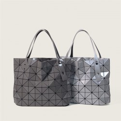 Japanese diamond-shaped rock bag, horizontal commuting large-capacity handbag, shoulder bag for women, fashionable tote bag, commuting shopping bag
