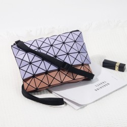 2024 new two-tone double-sided kangaroo bag, two-tone geometric diamond-shaped hand-held women's bag, Lifetime folding single-shoulder crossbody bag
