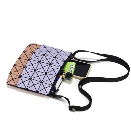 2024 new two-tone double-sided kangaroo bag, two-tone geometric diamond-shaped hand-held women's bag, Lifetime folding single-shoulder crossbody bag 2024 new two-tone double-sided kangaroo bag, two-tone geometric diamond-shaped hand-held women's bag, Lifetime folding single-shoulder crossbody bag